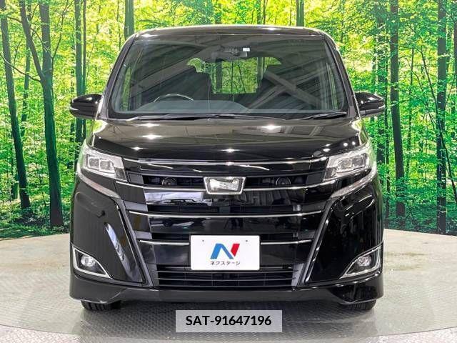 Toyota NOAH 2017-10 365160-15