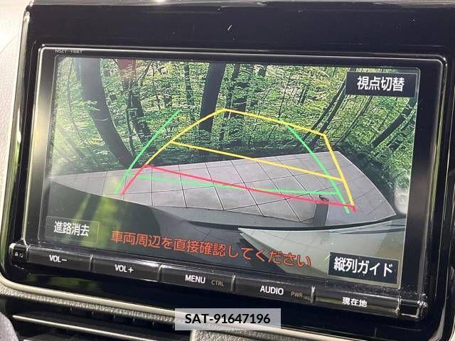Toyota NOAH 2017-10 365160-5