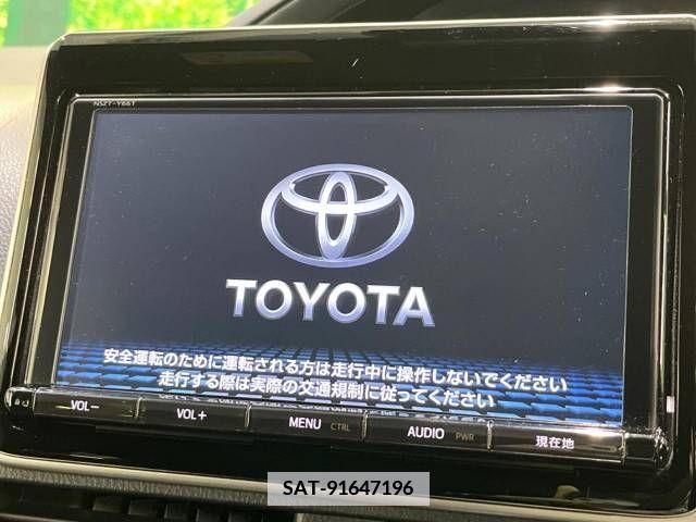Toyota NOAH 2017-10 365160-4