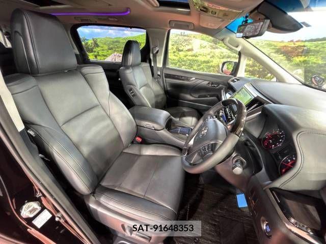 Toyota ALPHARD 2023-01 299591-7
