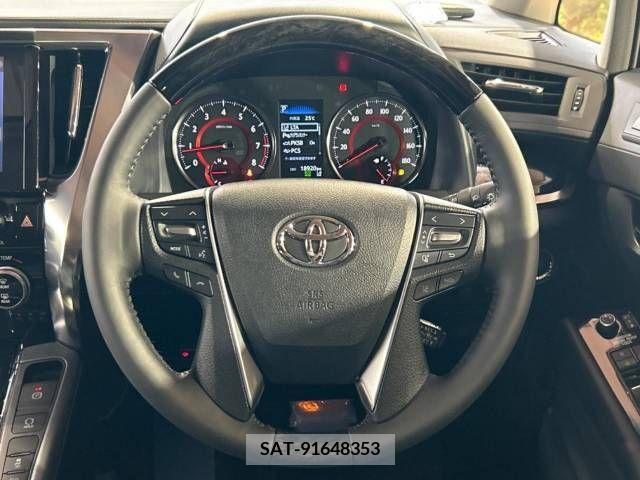 Toyota ALPHARD 2023-01 299591-11
