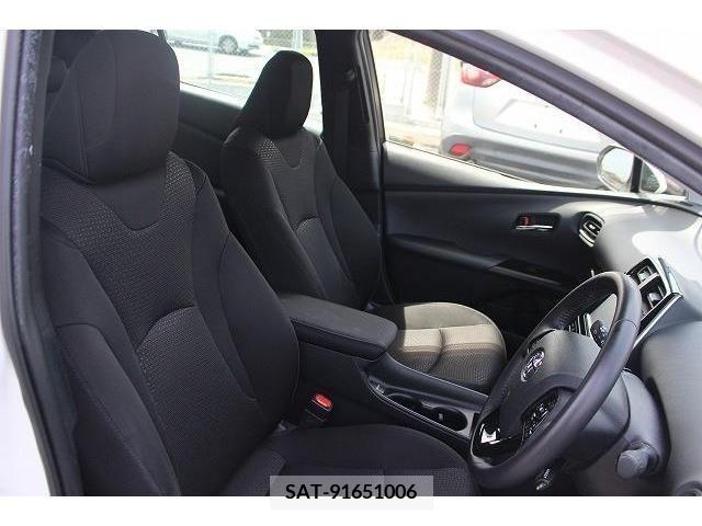 Toyota PRIUS 2019-03 253003-12
