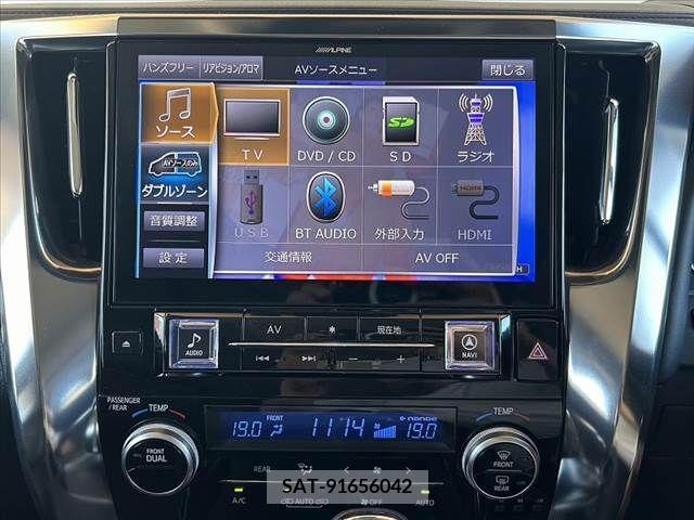 Toyota ALPHARD 2018-06 389019-2