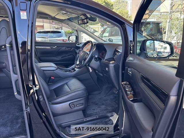 Toyota ALPHARD 2018-06 389019-12