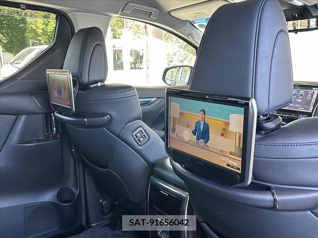 Toyota ALPHARD 2018-06 389019-5