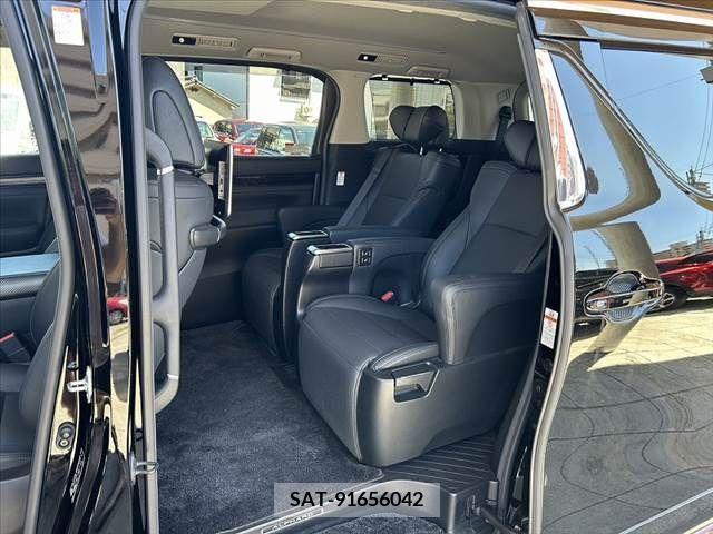 Toyota ALPHARD 2018-06 389019-15