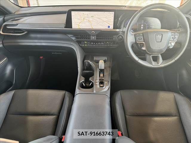 Toyota CROWN 2022-12 344170-1