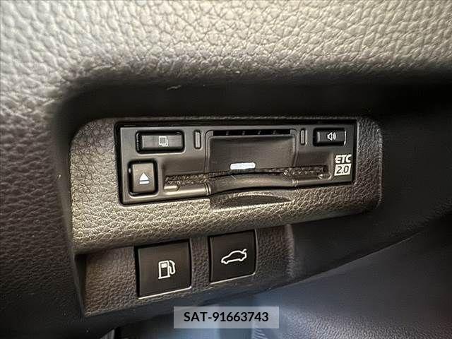 Toyota CROWN 2022-12 344170-22