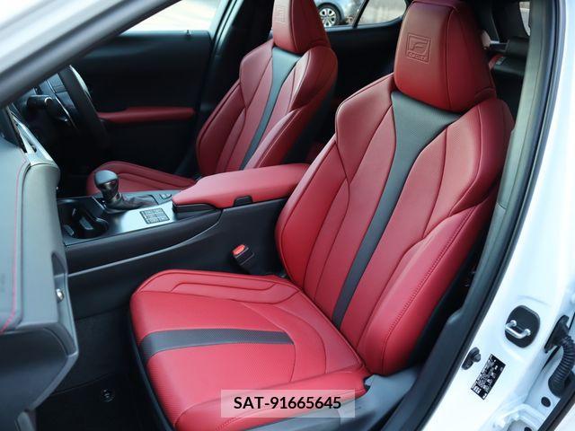 Lexus UX 2023-11 213105-9