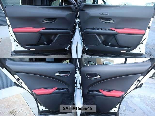 Lexus UX 2023-11 213105-26