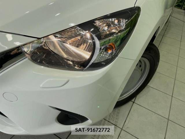 Mazda DEMIO 2018-11 297278-12