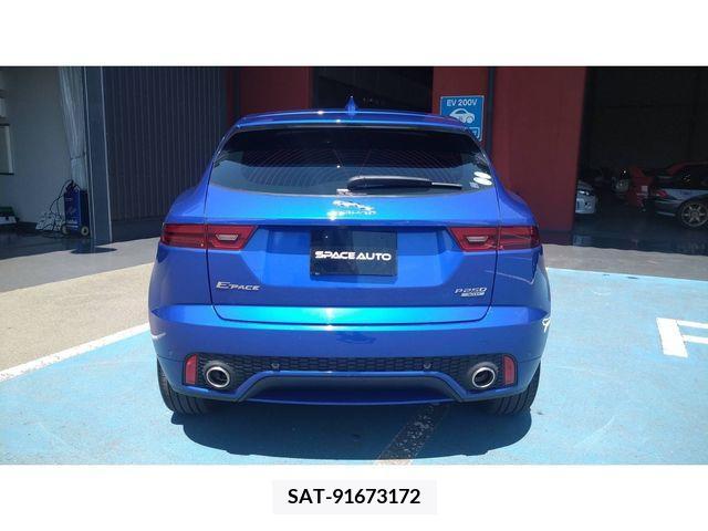 Jaguar E-PACE 2018-05 315787-3