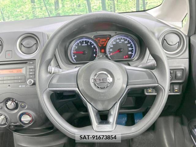 Nissan NOTE 2018-11 302433-11