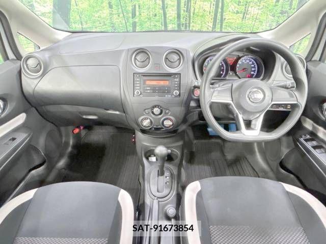 Nissan NOTE 2018-11 302433-1