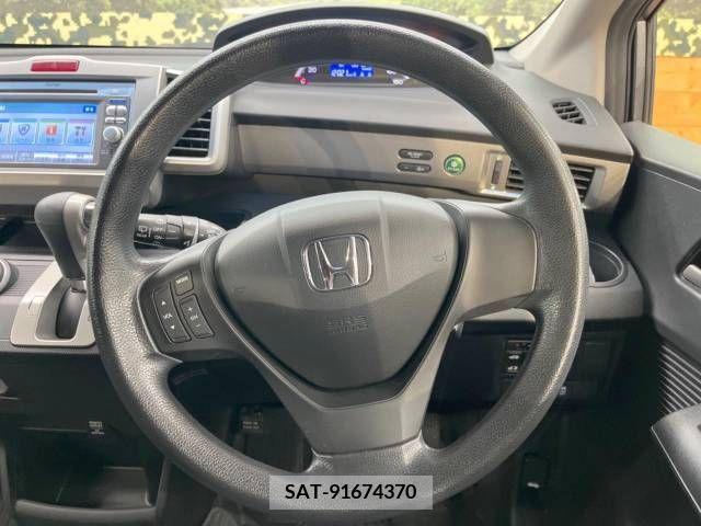 Honda FREED 2013-08 252067-12