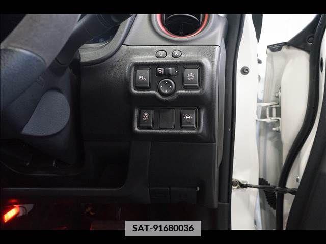 Nissan NOTE 2017-12 365481-13