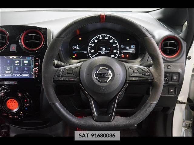 Nissan NOTE 2017-12 365481-9