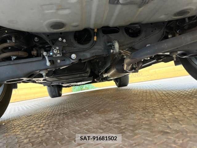 Toyota HARRIER 2019-12 271027-19