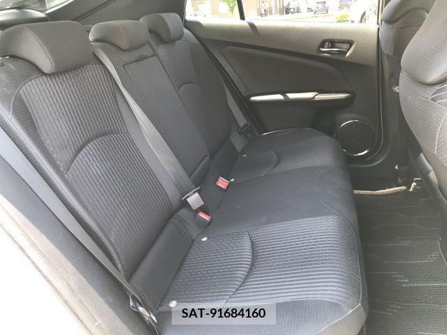 Toyota PRIUS 2016-03 322294-11