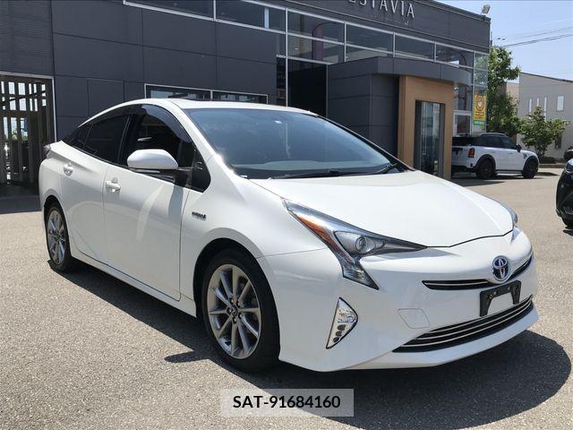 Toyota PRIUS 2016-03 322294-3