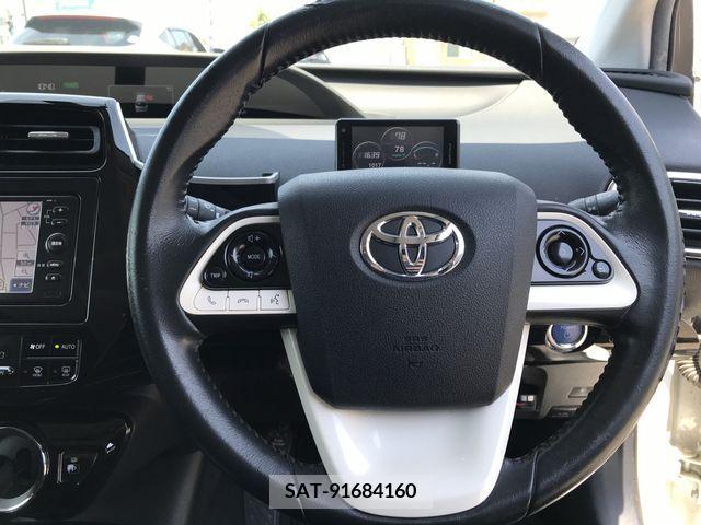Toyota PRIUS 2016-03 322294-17