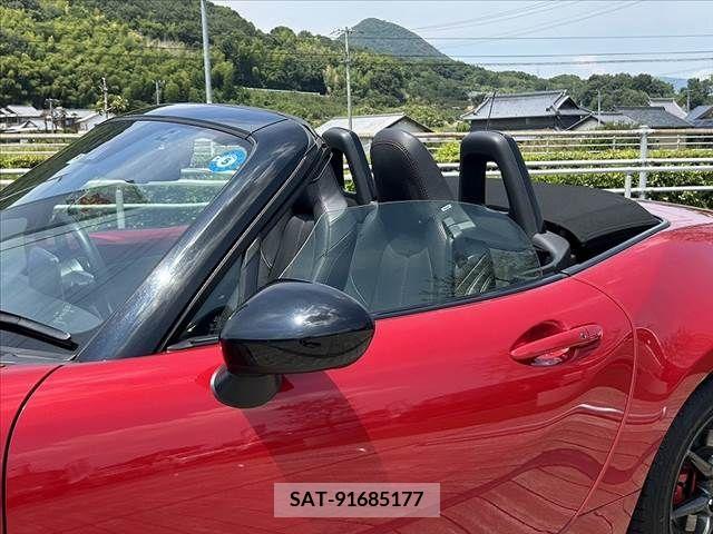 Mazda ROADSTER 2015-09 367271-26