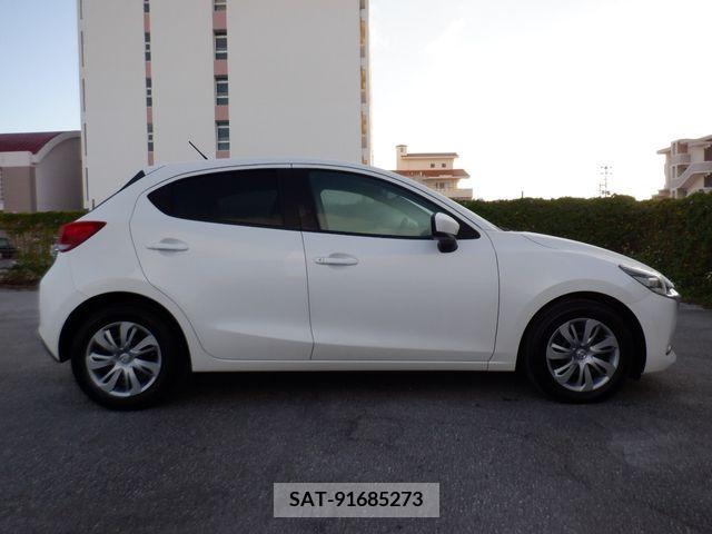 Mazda MAZDA2 2020-06 204120-4