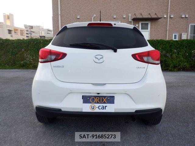 Mazda MAZDA2 2020-06 204120-5