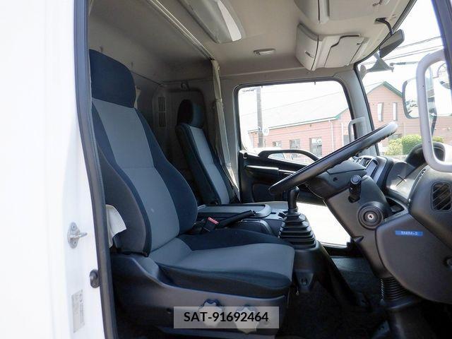 Hino RANGER 2014-12 282657-13