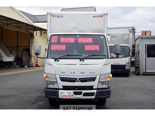 Mitsubishi CANTER 2018-11 302533-1