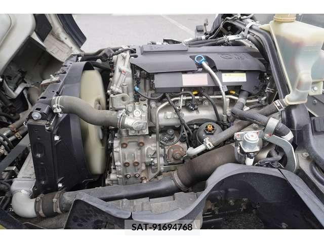 Mitsubishi CANTER 2018-11 302533-14