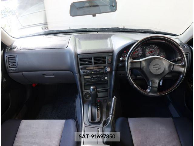 Nissan SKYLINE 1999-08 394112-1