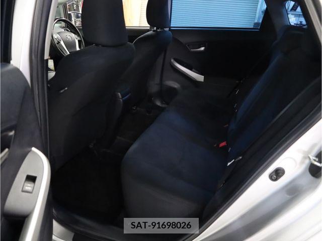 Toyota PRIUS 2012-02 282166-10