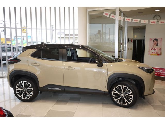 Toyota YARIS CROSS 2022-01 6444-4