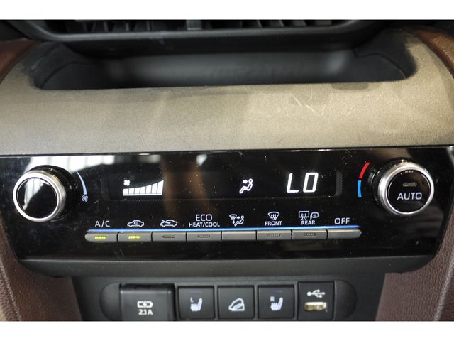 Toyota YARIS CROSS 2022-01 6444-20