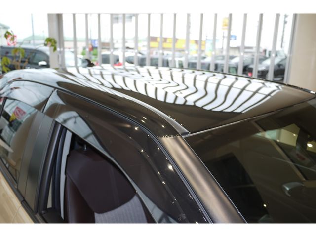 Toyota YARIS CROSS 2022-01 6444-5