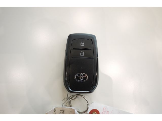 Toyota YARIS CROSS 2022-01 6444-28