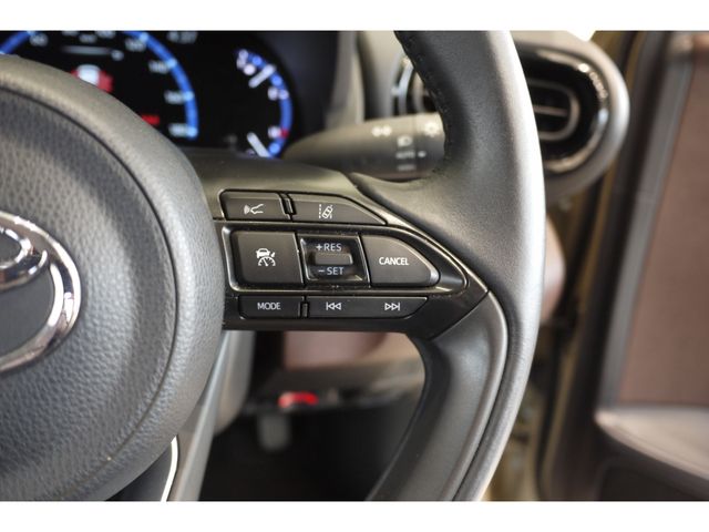 Toyota YARIS CROSS 2022-01 6444-15