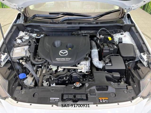 Mazda CX-3 2017-09 302050-18