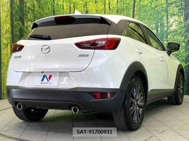 Mazda CX-3 2017-09 302050-17
