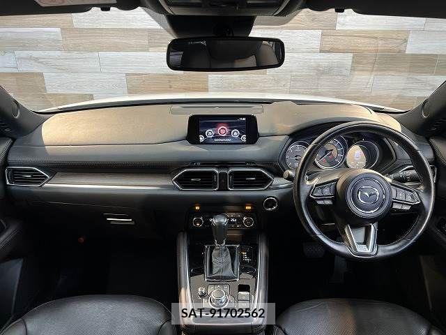Mazda CX-8 2018-06 266188-1