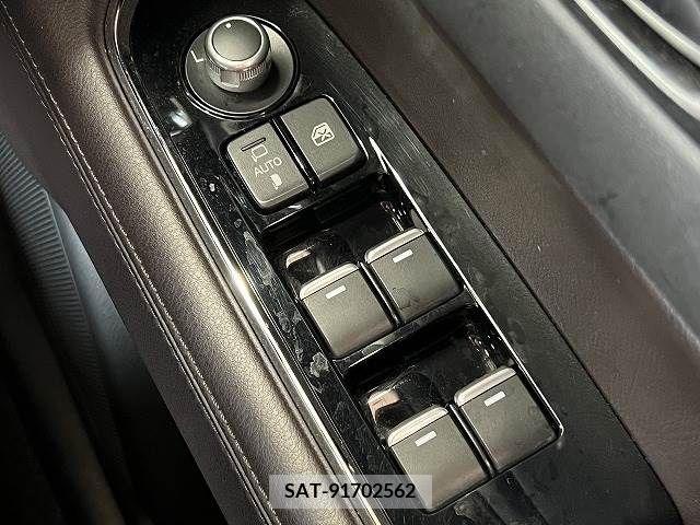Mazda CX-8 2018-06 266188-15