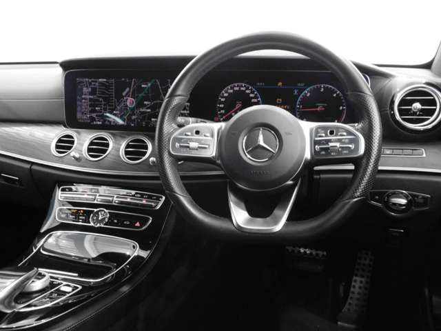 Mercedes Benz E-CLASS 2018-11 27971-17
