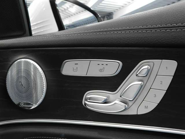 Mercedes Benz E-CLASS 2018-11 27971-19