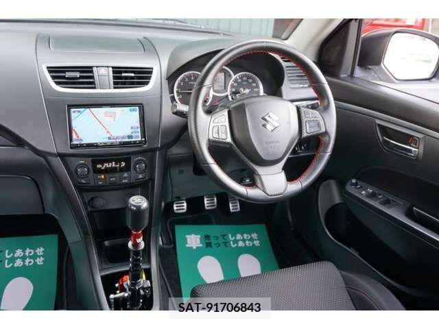 Suzuki SWIFT 2012-01 320781-9