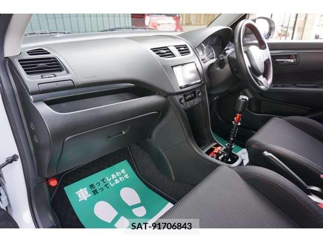 Suzuki SWIFT 2012-01 320781-16