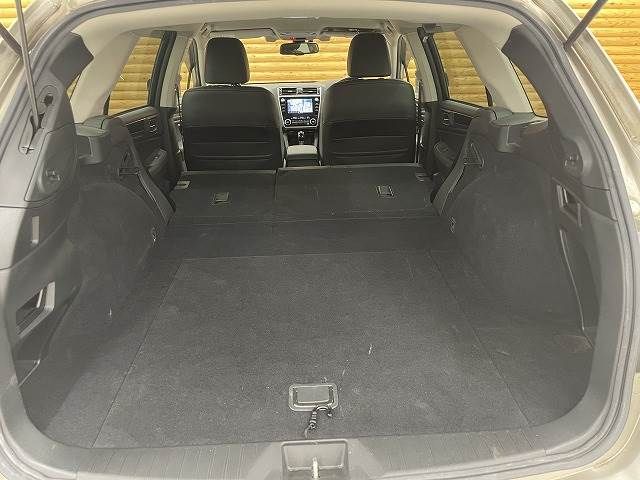 Subaru OUTBACK 2018-06 6606-12