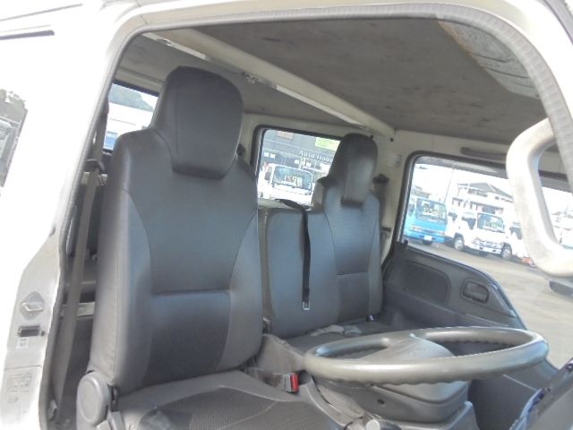 Isuzu ELF TRUCK 2011-01 17408-9