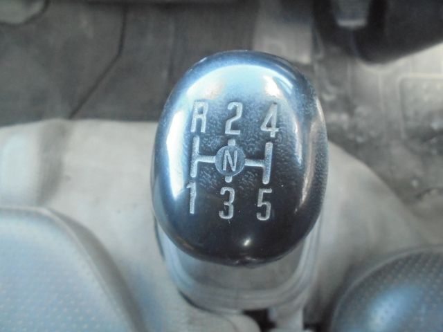 Isuzu ELF TRUCK 2011-01 17408-15