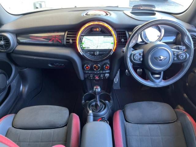 Bmw MINI 2018-12 13714-1